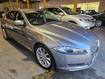 Jaguar XF 2.2d Premium Luxury Auto Euro 5 (s/s) 4dr
