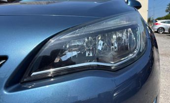 Vauxhall Astra 1.6 16v SRi Euro 5 5dr