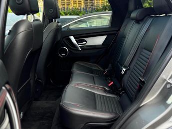 Land Rover Discovery Sport 1.5 P300e 12.2kWh R-Dynamic HSE Auto 4WD Euro 6 (s/s) 5dr
