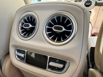Mercedes-Benz G Class 4.0 G63 V8 BiTurbo MHEV AMG MANUFAKTUR Edition SpdS+9GT 4WD Euro