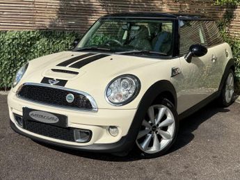 MINI HATCH 1.6 Cooper S Hatchback 3dr Petrol Manual Euro 5 (s/s) (184 ps) 1