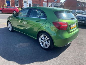Mercedes-Benz A Class 1.5 A180d Sport (Premium) Hatchback 5dr Diesel 7G-DCT Euro 6 (s/