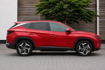 Hyundai TUCSON 1.6 T-GDi 13.8kWh Ultimate SUV 5dr Petrol Plug-in Hybrid Auto 4W