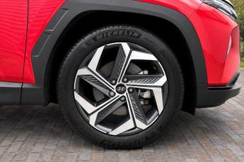 Hyundai TUCSON 1.6 T-GDi 13.8kWh Ultimate SUV 5dr Petrol Plug-in Hybrid Auto 4W