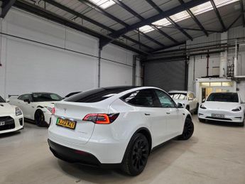 Tesla Model Y (Dual Motor) Long Range Auto 4WDE 5dr