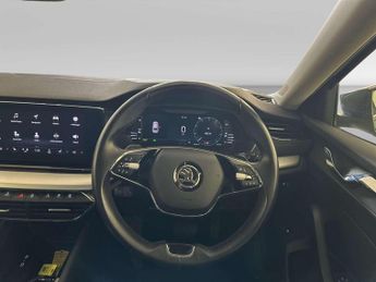 Skoda Octavia 1.4 TSI iV 13kWh SE L Hatchback 5dr Petrol Plug-in Hybrid DSG Eu