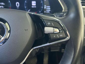 Skoda Octavia 1.4 TSI iV 13kWh SE L Hatchback 5dr Petrol Plug-in Hybrid DSG Eu