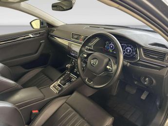 Skoda Superb 1.4 TSI iV 13kWh Laurin & Klement Estate 5dr Petrol Plug-in Hybr