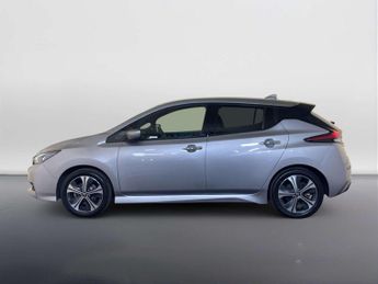 Nissan Leaf 40kWh Tekna Hatchback 5dr Electric Auto (150 ps)