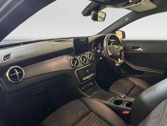 Mercedes-Benz GLA 1.6 GLA180 AMG Line Edition SUV 5dr Petrol 7G-DCT Euro 6 (s/s) (