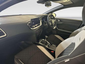 Kia ProCeed 1.6 CRDi GT-Line Shooting Brake 5dr Diesel Manual Euro 6 (s/s) (