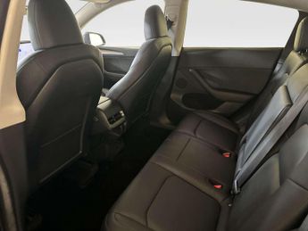 Tesla Model Y (Dual Motor) Performance SUV 5dr Electric Auto 4WDE (426 bhp)