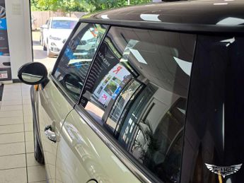 MINI Hatch 1.6 Cooper Steptronic Euro 4 3dr