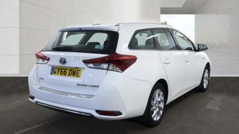 Toyota Auris 1.8 VVT-h Business Edition Touring Sports CVT Euro 6 (s/s) 5dr