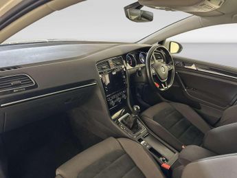 Volkswagen Golf 1.5 TSI EVO GT Edition Hatchback 5dr Petrol Manual Euro 6 (s/s) 