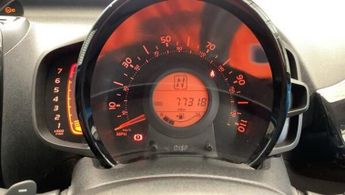 Toyota AYGO 1.0 VVT-i x-cite x-shift Euro 6 5dr