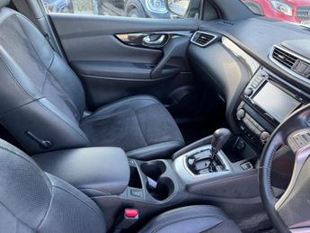 Nissan Qashqai 1.2 DIG-T N-Vision XTRON 2WD Euro 6 (s/s) 5dr