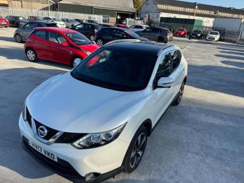 Nissan Qashqai 1.2 DIG-T N-Vision XTRON 2WD Euro 6 (s/s) 5dr