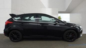 Ford Focus 1.0T EcoBoost Titanium Auto Euro 6 (s/s) 5dr