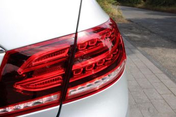 Mercedes-Benz E Class 2.1 E220 BlueTEC AMG Line (Premium) Cabriolet G-Tronic+ Euro 6 (