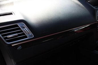 Mercedes-Benz E Class 2.1 E220 BlueTEC AMG Line (Premium) Cabriolet G-Tronic+ Euro 6 (