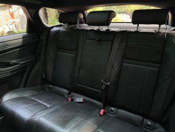 Land Rover Range Rover Evoque 2.0 P200 MHEV R-Dynamic S Auto 4WD Euro 6 (s/s) 5dr