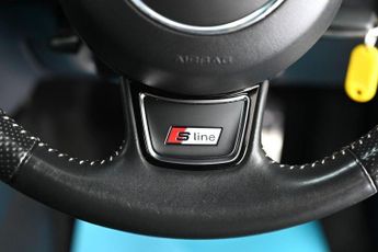 AUDI A1 1.4 TFSI S line Sportback 5dr Petrol S Tronic Euro 6 (s/s) (125 