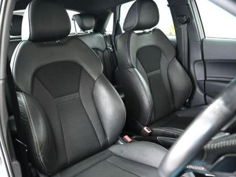 AUDI A1 1.4 TFSI S line Sportback 5dr Petrol S Tronic Euro 6 (s/s) (125 