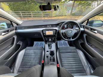 Volkswagen Passat 2.0 TDI BlueMotion Tech GT DSG Euro 6 (s/s) 4dr