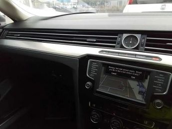 Volkswagen Passat 2.0 TDI BlueMotion Tech GT DSG Euro 6 (s/s) 4dr