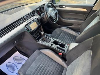 Volkswagen Passat 2.0 TDI BlueMotion Tech GT DSG Euro 6 (s/s) 4dr