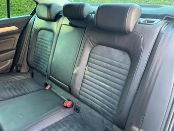 Volkswagen Passat 2.0 TDI BlueMotion Tech GT DSG Euro 6 (s/s) 4dr