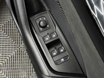 Skoda Octavia 2.0 TDI vRS DSG Euro 6 (s/s) 5dr