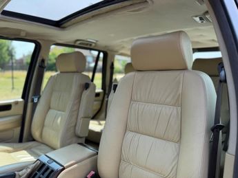 Land Rover Range Rover 4.6 V8 Vogue Station Wagon 5dr