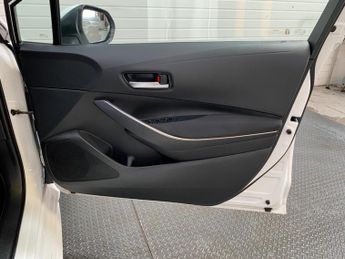 Toyota Corolla 1.8 VVT-h Icon CVT Euro 6 (s/s) 5dr