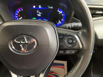 Toyota Corolla 1.8 VVT-h Icon CVT Euro 6 (s/s) 5dr