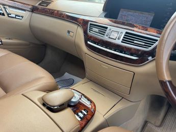 Mercedes-Benz S Class 3.5 S350 V6 G-Tronic Euro 4 4dr