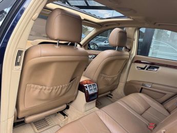 Mercedes-Benz S Class 3.5 S350 V6 G-Tronic Euro 4 4dr