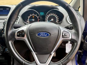 Ford Fiesta 1.0T EcoBoost Titanium Powershift Euro 6 5dr