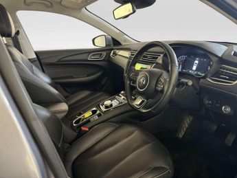 MG MG5 52.5kWh Exclusive Estate 5dr Electric Auto (156 ps)