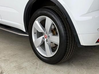 Jaguar E-PACE 2.0 P250 R-Dynamic SE Auto AWD Euro 6 (s/s) 5dr