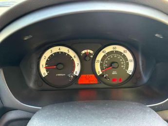 Kia Picanto 1.1 Strike 5dr