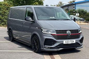 Volkswagen Transporter T32 Panel van Sportline Black Edition SWB 204 PS 2.0 TDI 7sp DSG