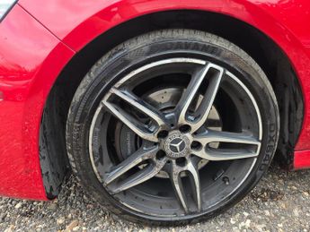 Mercedes-Benz CLA 2.1 CLA220d AMG Line Shooting Brake 7G-DCT Euro 6 (s/s) 5dr