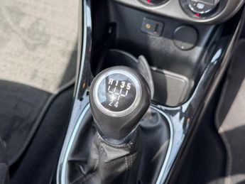 Vauxhall ADAM 1.4 16v GLAM Euro 5 3dr