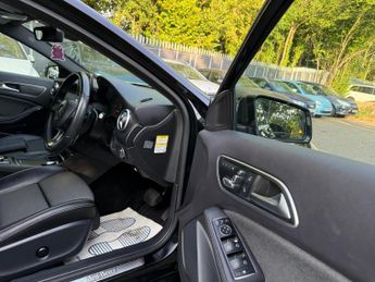 Mercedes-Benz A Class 1.6 A180 Sport Hatchback 5dr Petrol 7G-DCT Euro 6 (s/s) (122 ps)