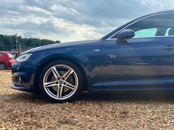 Audi A4 Avant 2.0 TDI S line S Tronic quattro Euro 6 (s/s) 5dr