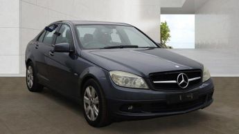 Mercedes-Benz C Class 2.1 C200 CDI BlueEfficiency Executive SE Auto Euro 5 4dr