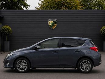 Toyota Auris 1.6 V-Matic Icon Plus Multidrive S Euro 5 5dr