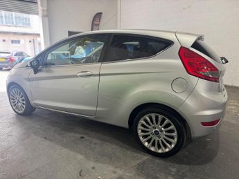 Ford Fiesta 1.4 Titanium 3dr
